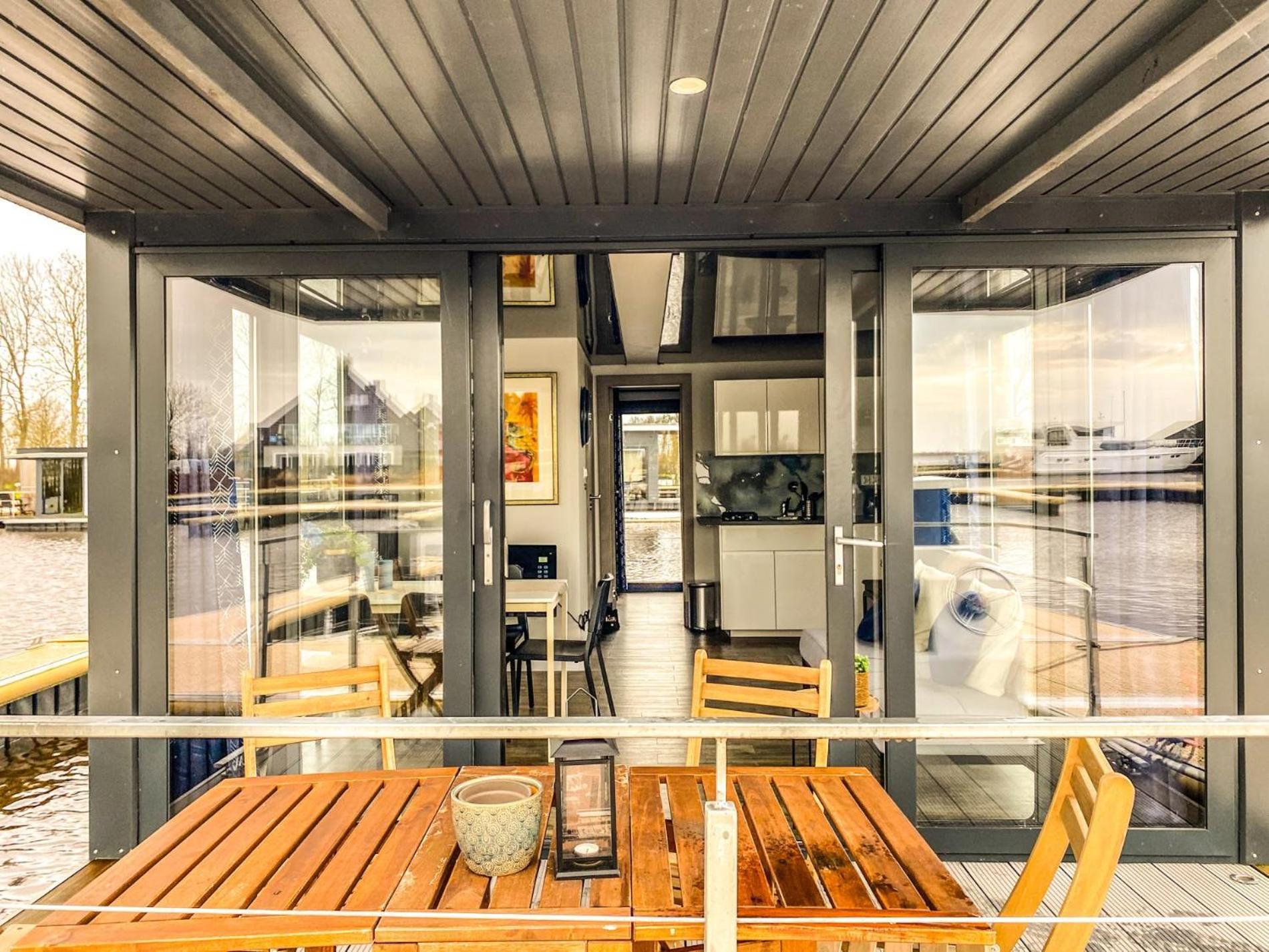 Houseboat Blue Sneekermeer Offingawier Exterior foto